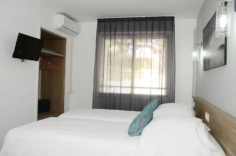 ***  Hotel La Voile Bormes-les-Mimosas Francia