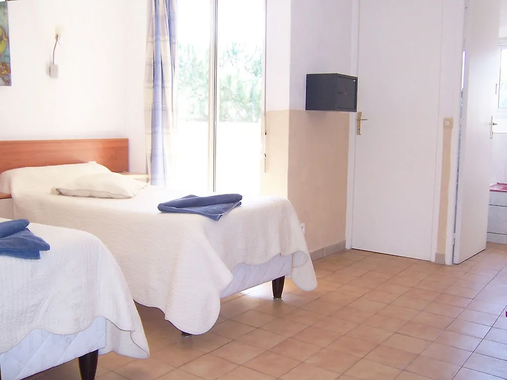 Hotel La Voile Bormes-les-Mimosas 3*,